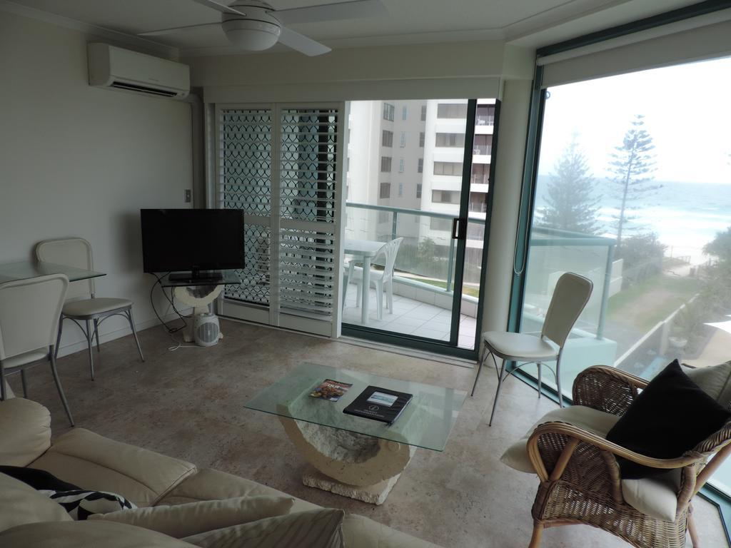 סרפרז פרדייז Emerald Sands Holiday Apartments מראה חיצוני תמונה