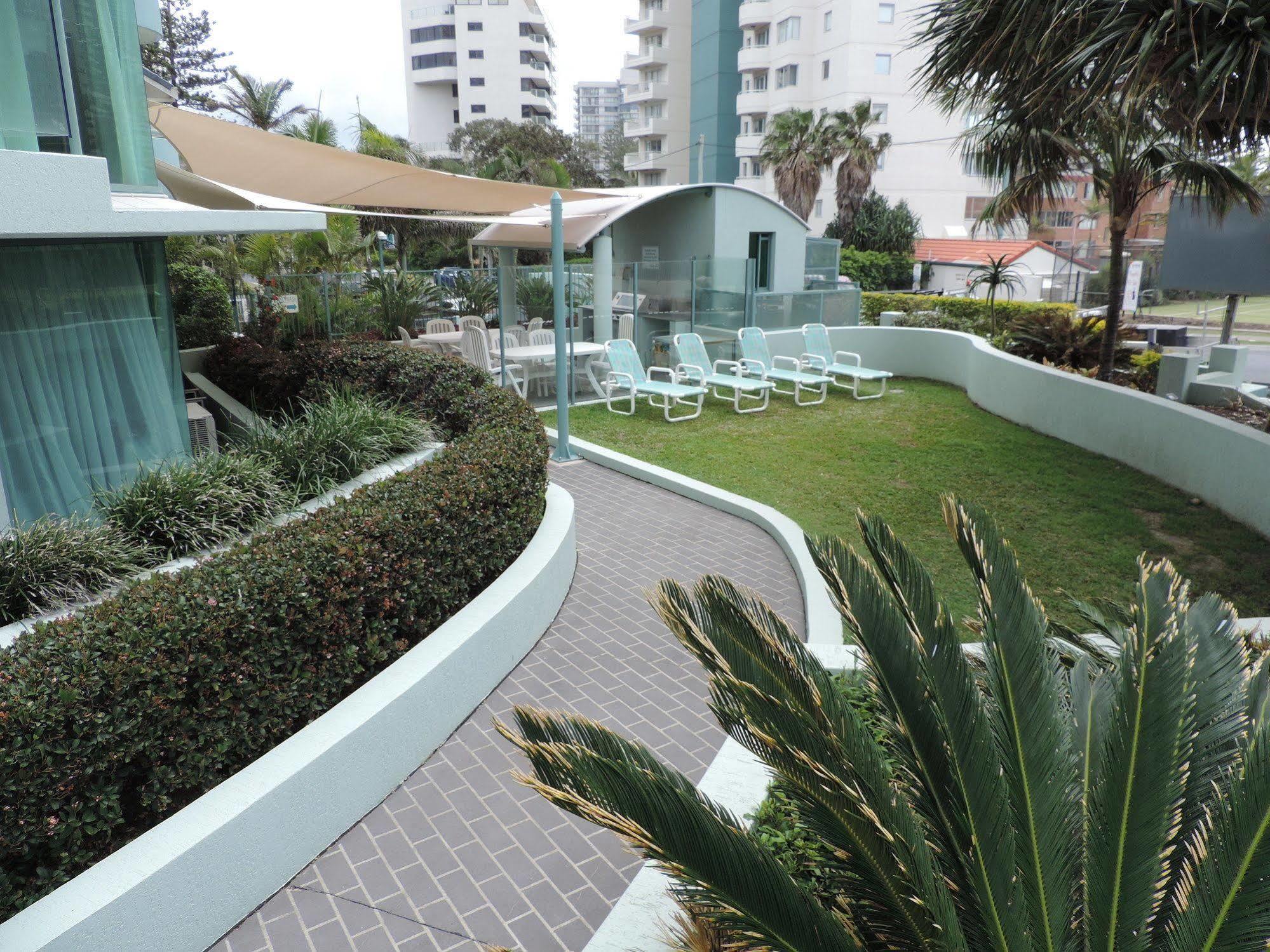 סרפרז פרדייז Emerald Sands Holiday Apartments מראה חיצוני תמונה